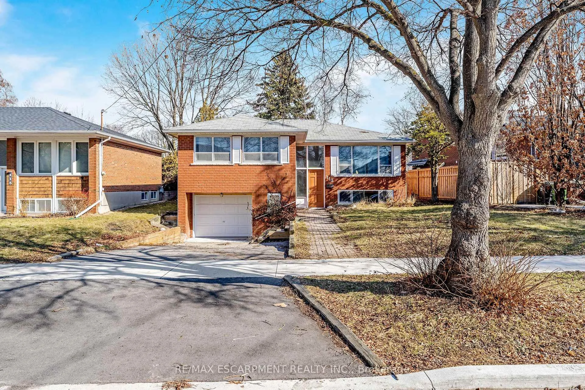 Photo 1 of 113 Poynter Drive, Etobicoke, Kingsview Village-The Westway — HOMEH