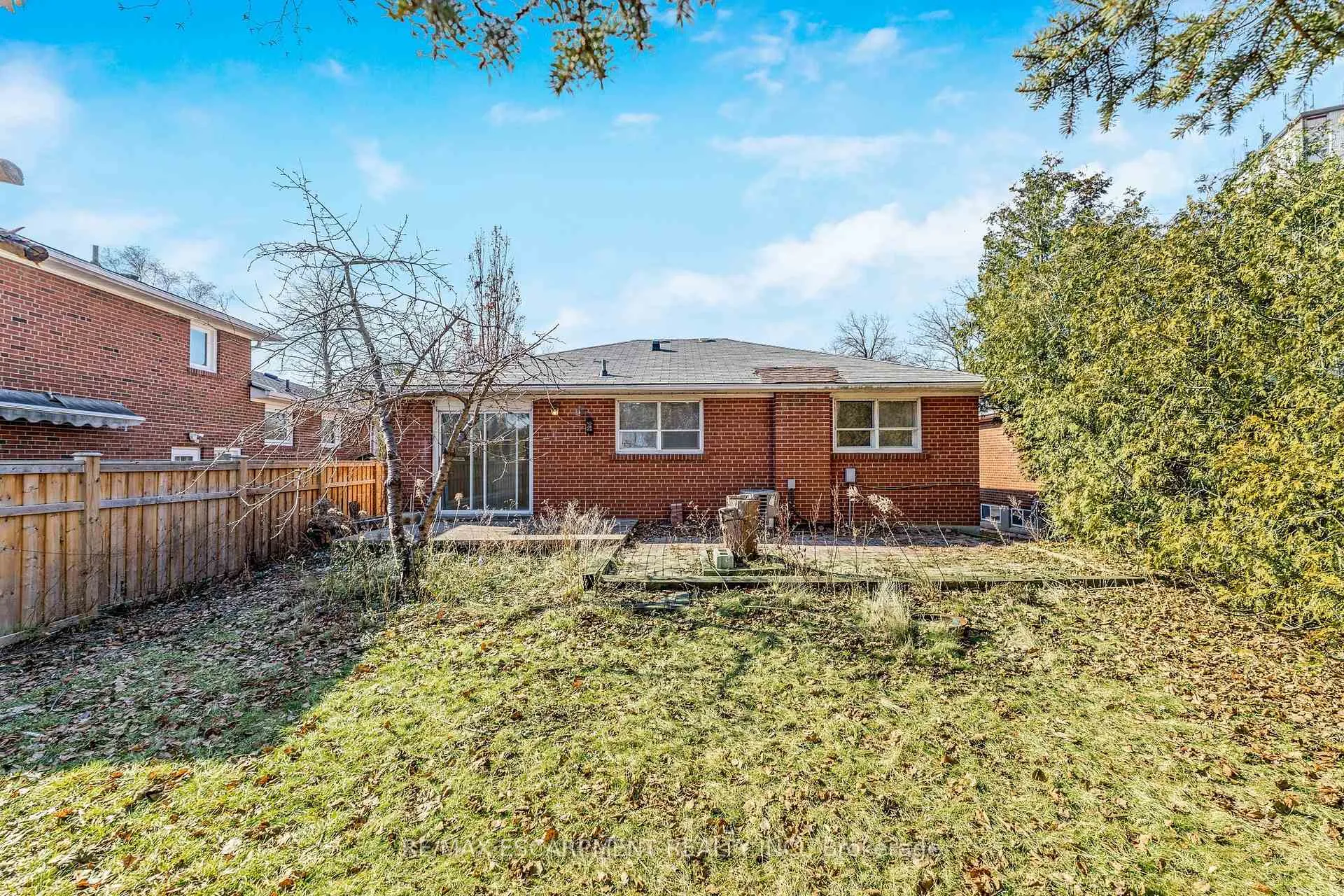 Photo 25 of 113 Poynter Drive, Etobicoke, Kingsview Village-The Westway — HOMEH