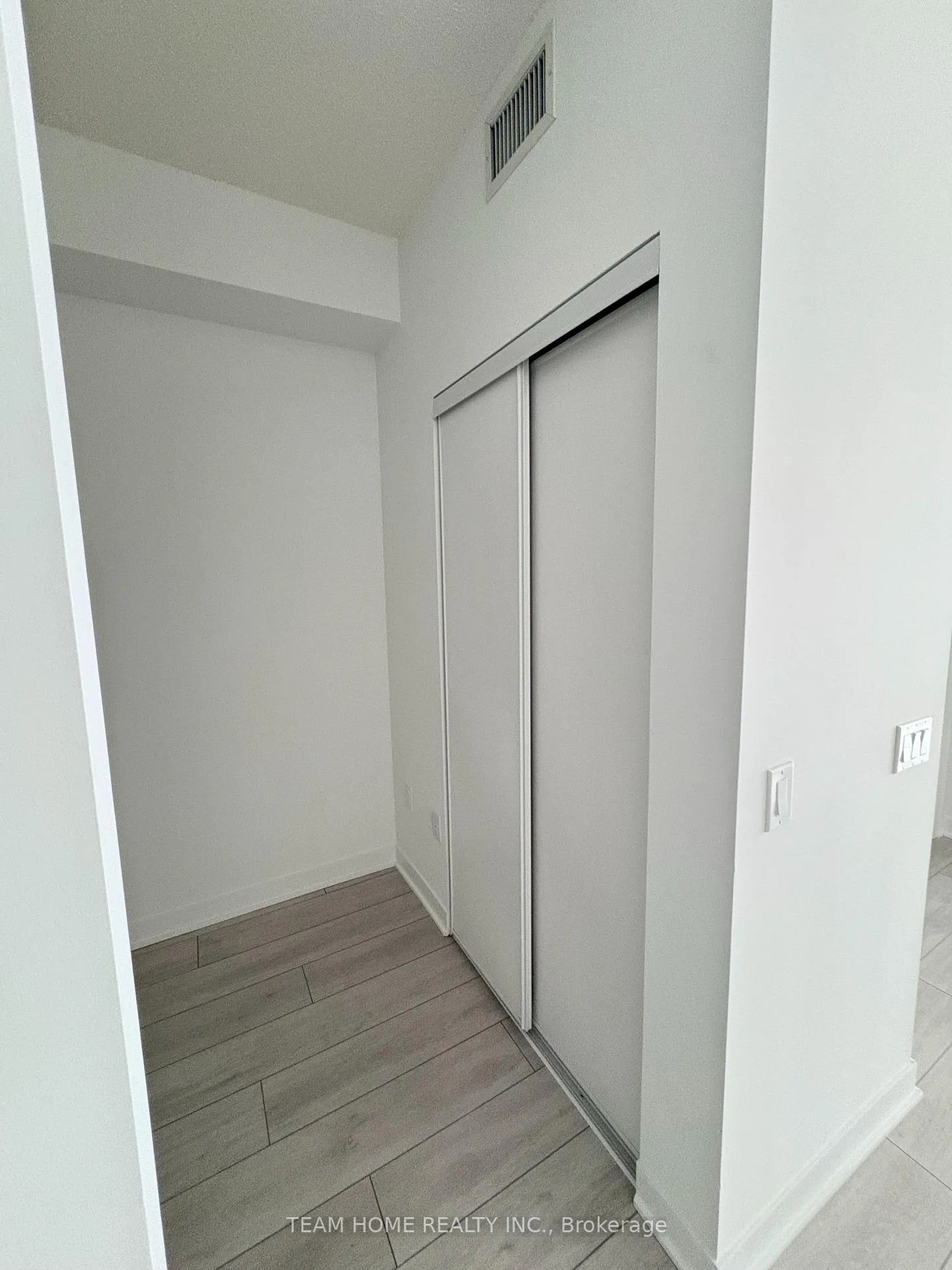 Photo 6 of Unit 1202, 490 Malta Avenue, Brampton, Fletcher's Creek South — HOMEH