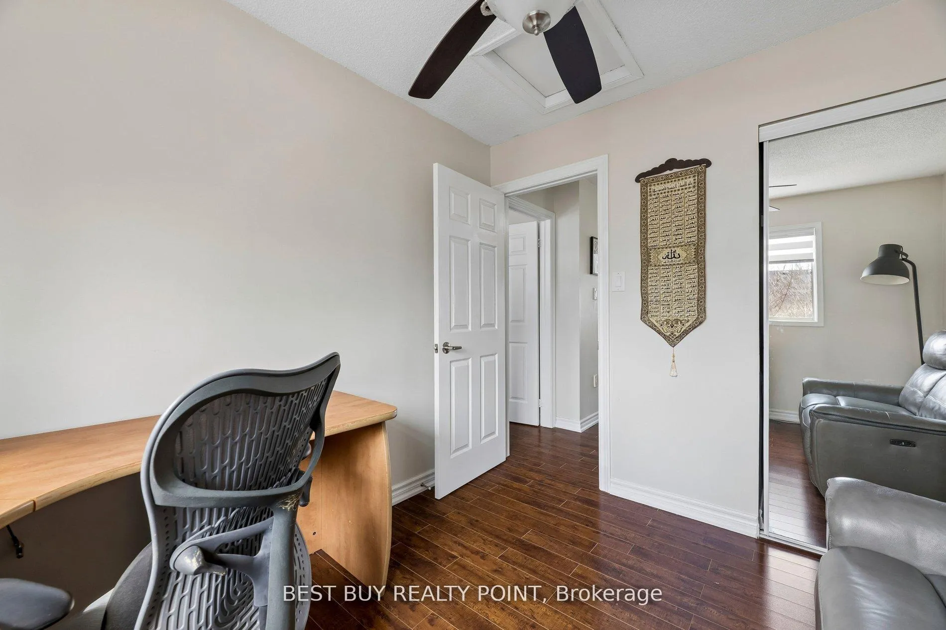 Photo 24 of 16 Fry Crescent, Clarington, Bowmanville — HOMEH