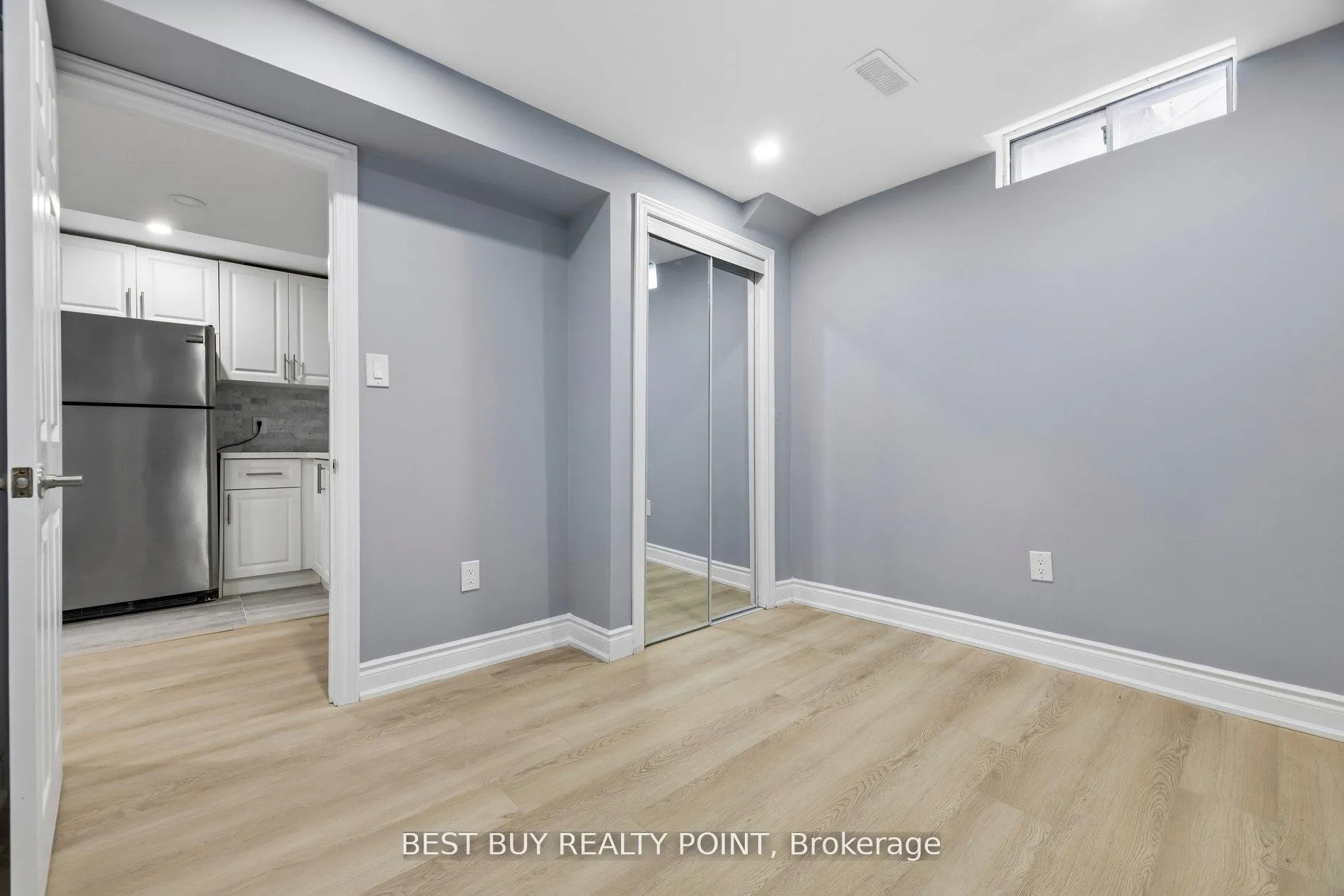 Photo 31 of 16 Fry Crescent, Clarington, Bowmanville — HOMEH