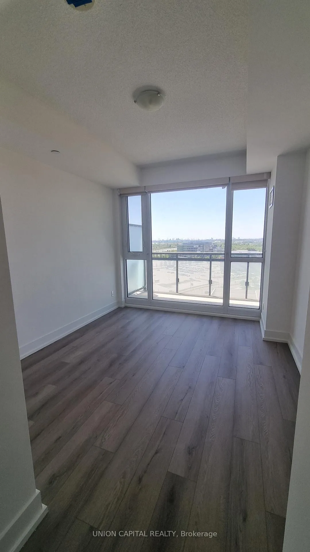Photo 8 of Unit 1308, 8081 Birchmount Road, Markham, Unionville — HOMEH