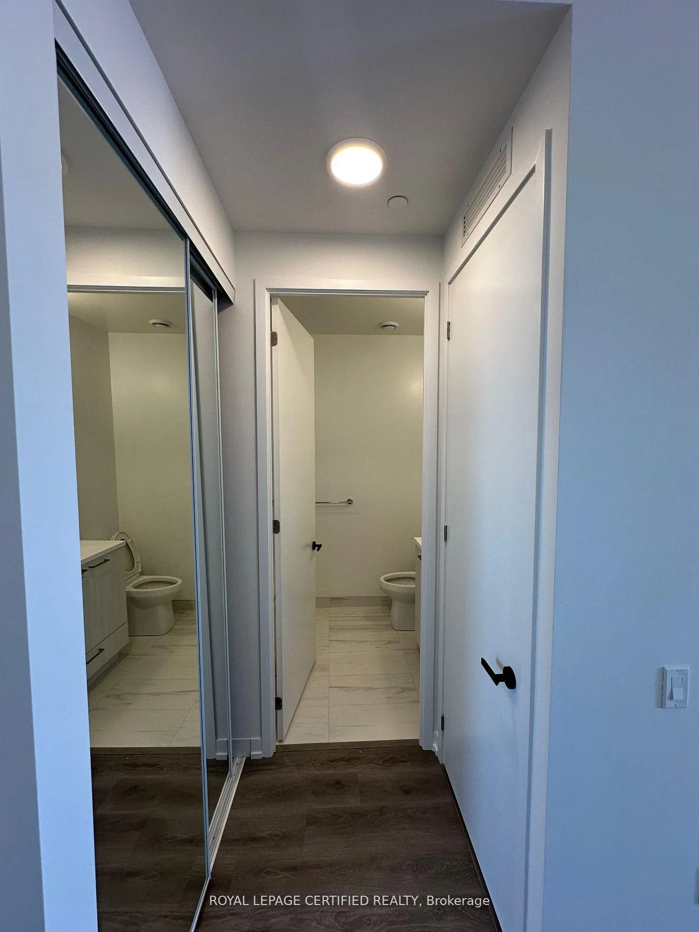 Photo 6 of Unit 4710, 225 Commerce Street, Vaughan, Vaughan Corporate Centre — HOMEH
