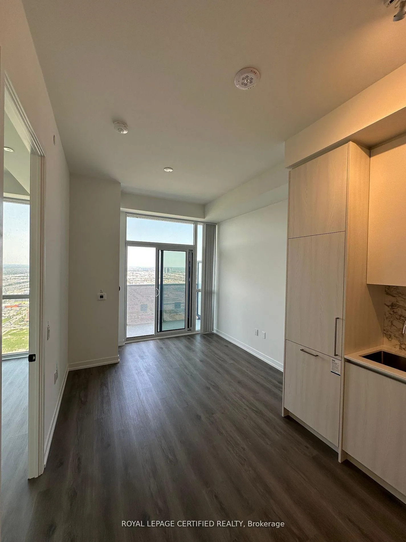 Photo 11 of Unit 4710, 225 Commerce Street, Vaughan, Vaughan Corporate Centre — HOMEH