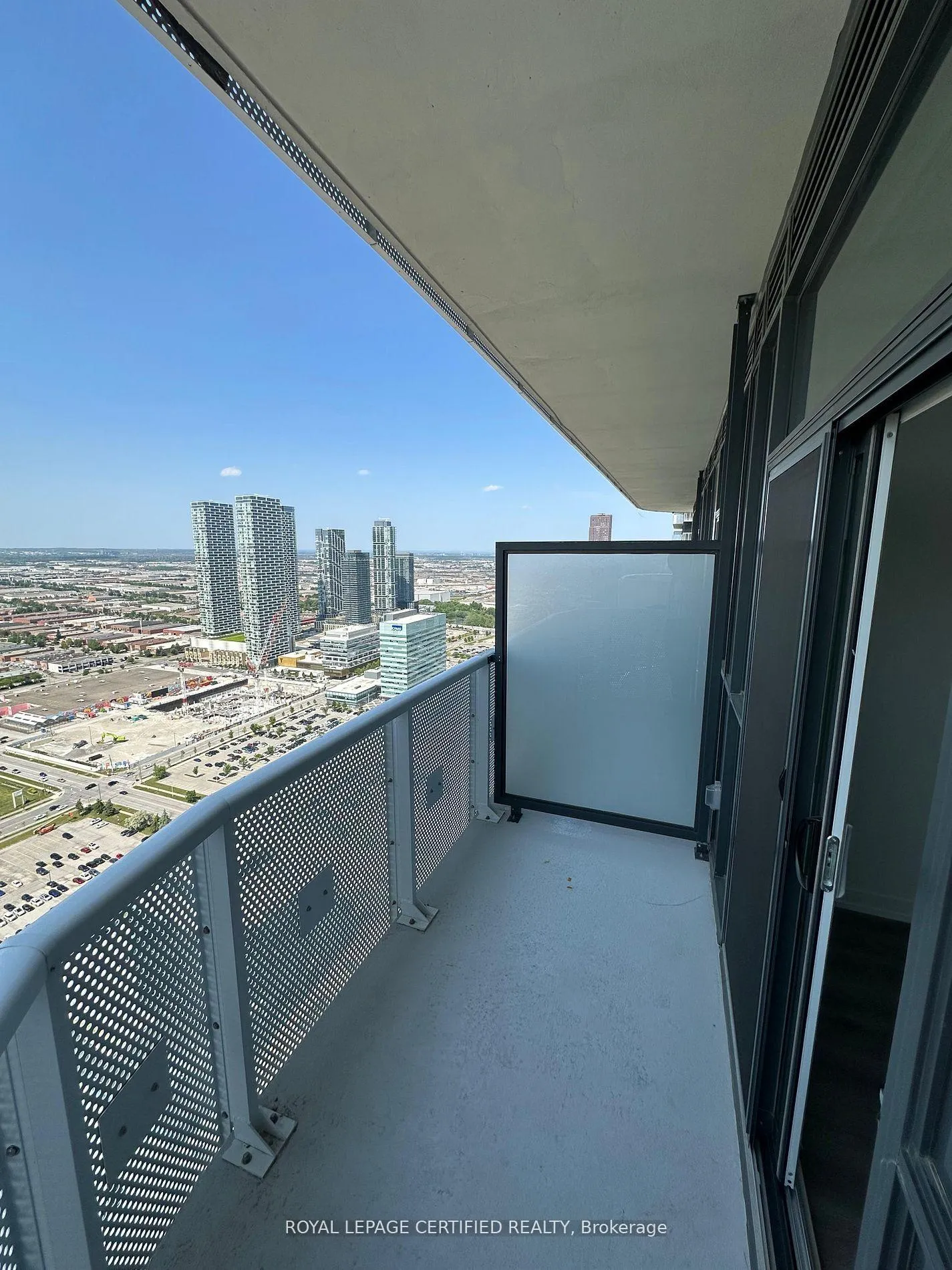 Photo 13 of Unit 4710, 225 Commerce Street, Vaughan, Vaughan Corporate Centre — HOMEH