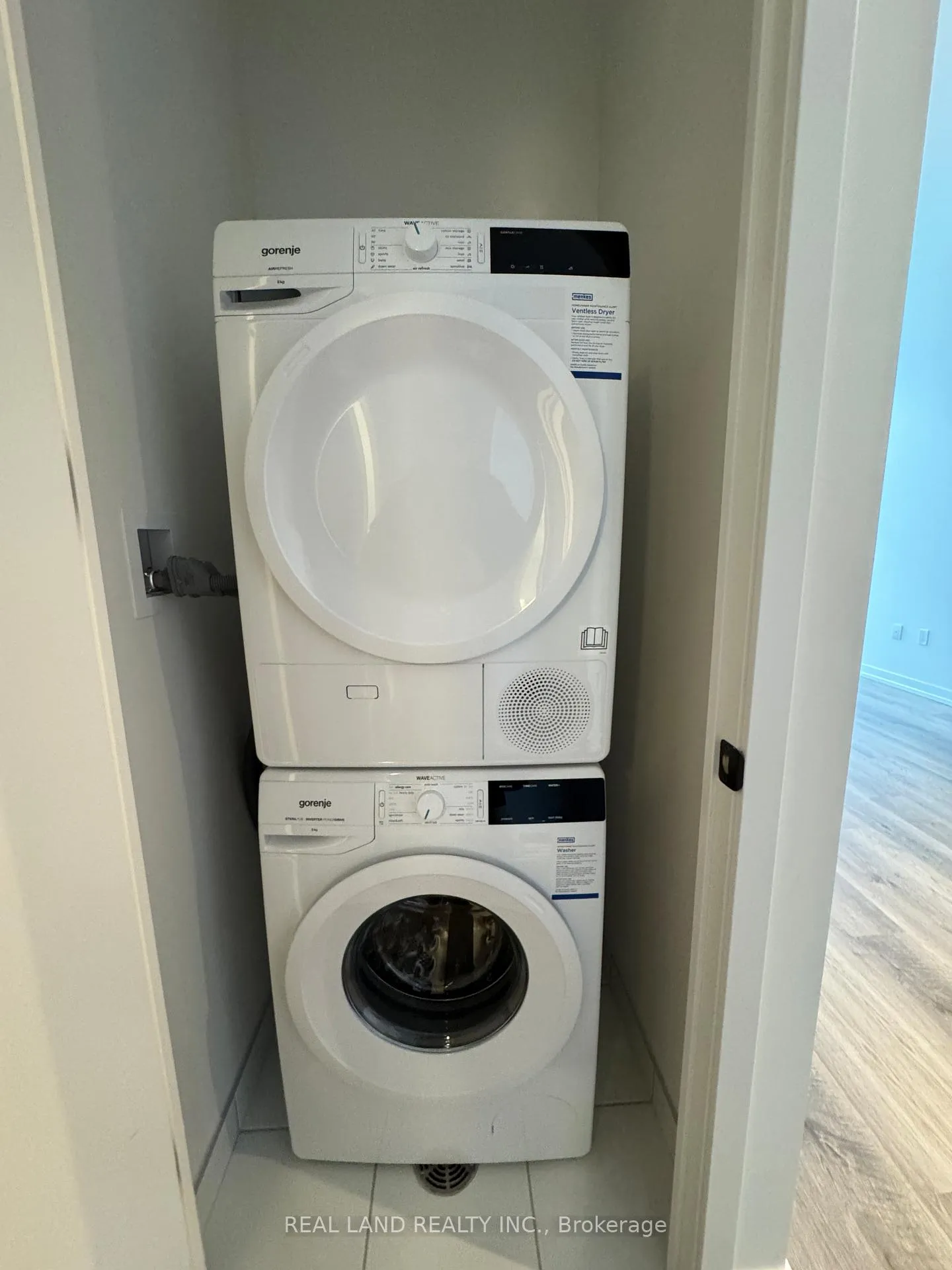 Photo 24 of Unit 3603, 8 Interchange Way, Vaughan, Vaughan Corporate Centre — HOMEH