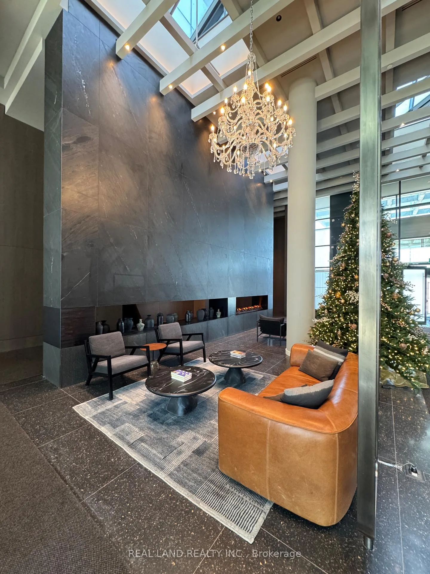Photo 26 of Unit 3603, 8 Interchange Way, Vaughan, Vaughan Corporate Centre — HOMEH