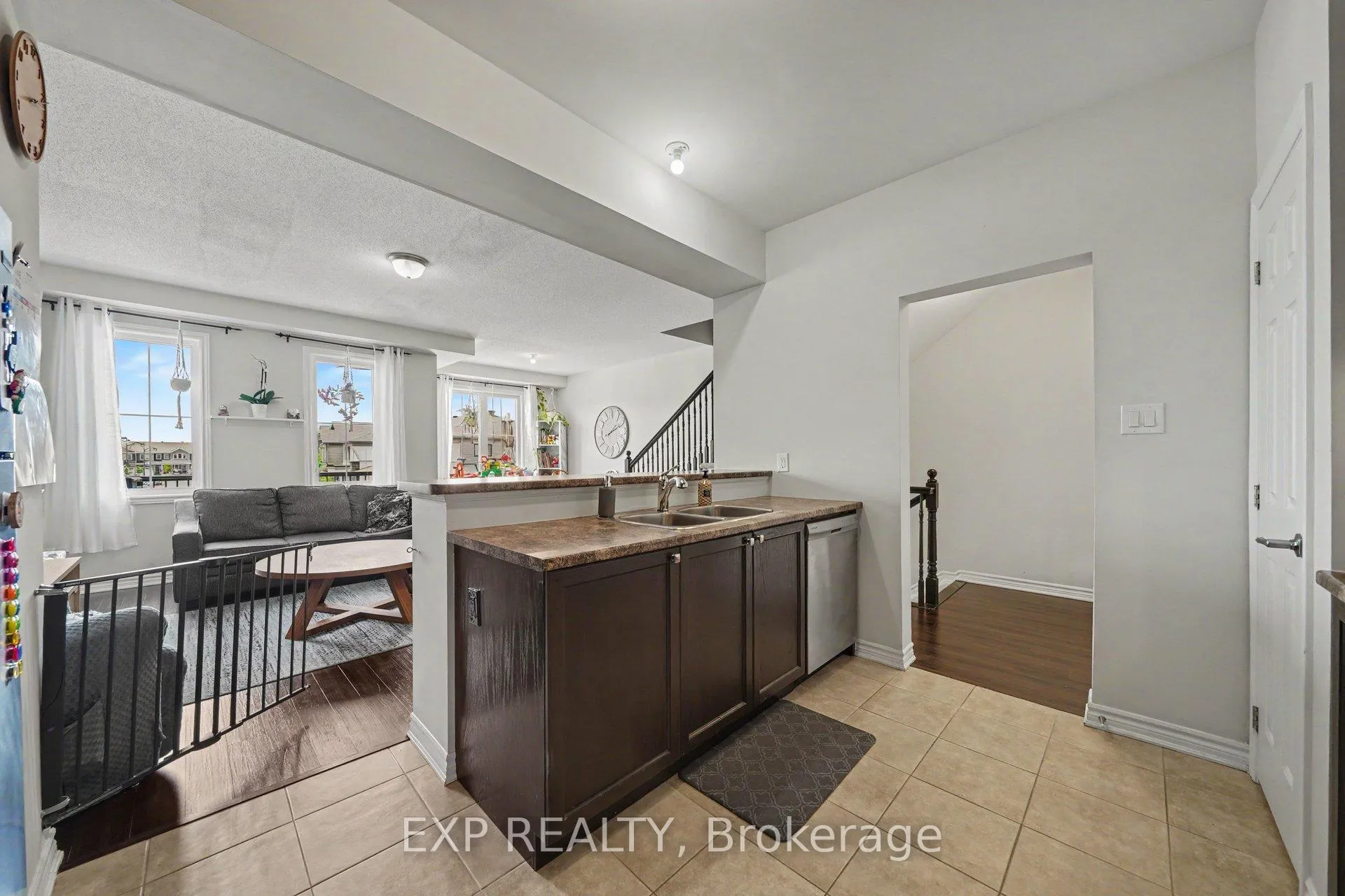 Photo 10 of 624 Bellatrix Walk, Ottawa, Barrhaven - Half Moon Bay — HOMEH
