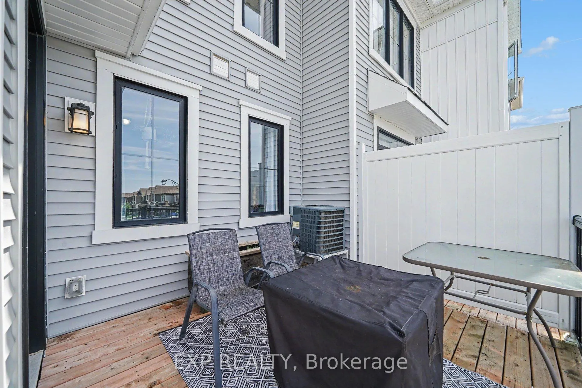 Photo 18 of 624 Bellatrix Walk, Ottawa, Barrhaven - Half Moon Bay — HOMEH