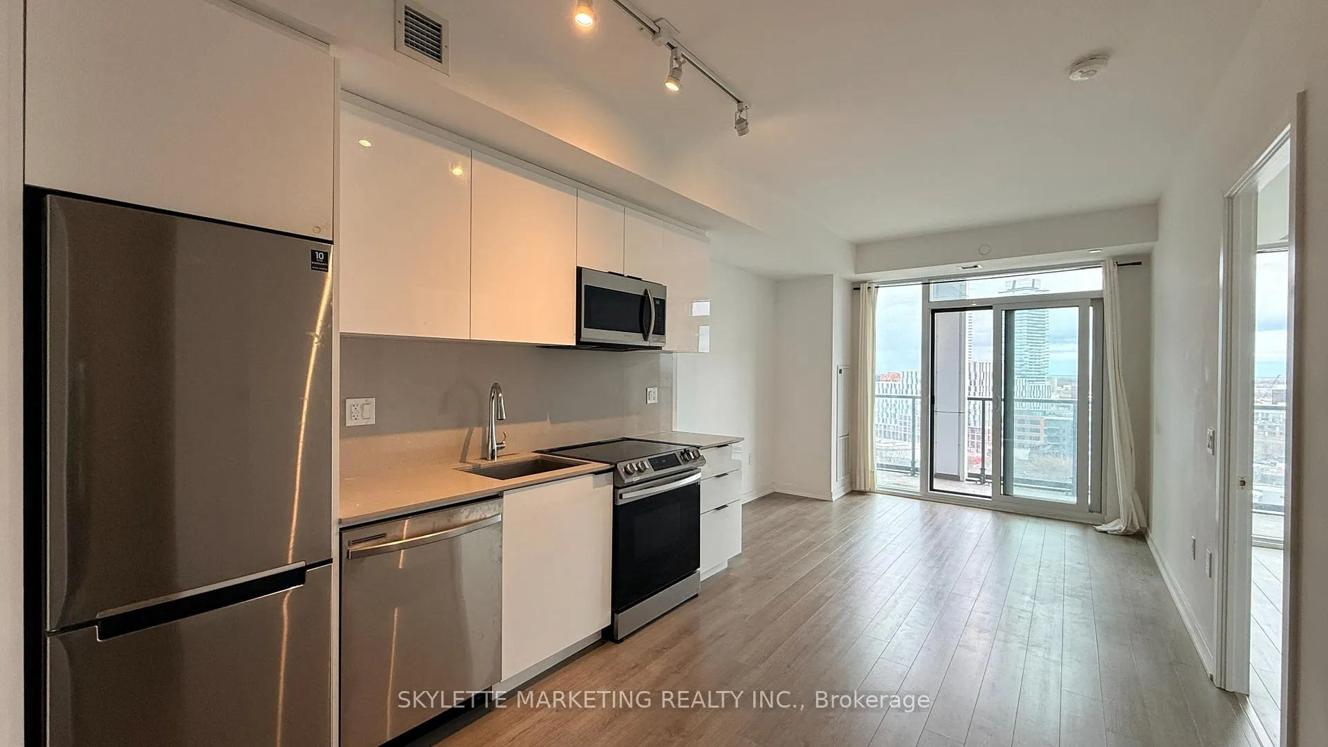 Photo 2 of Unit 1308, 50 Power Street, Toronto, Moss Park — HOMEH