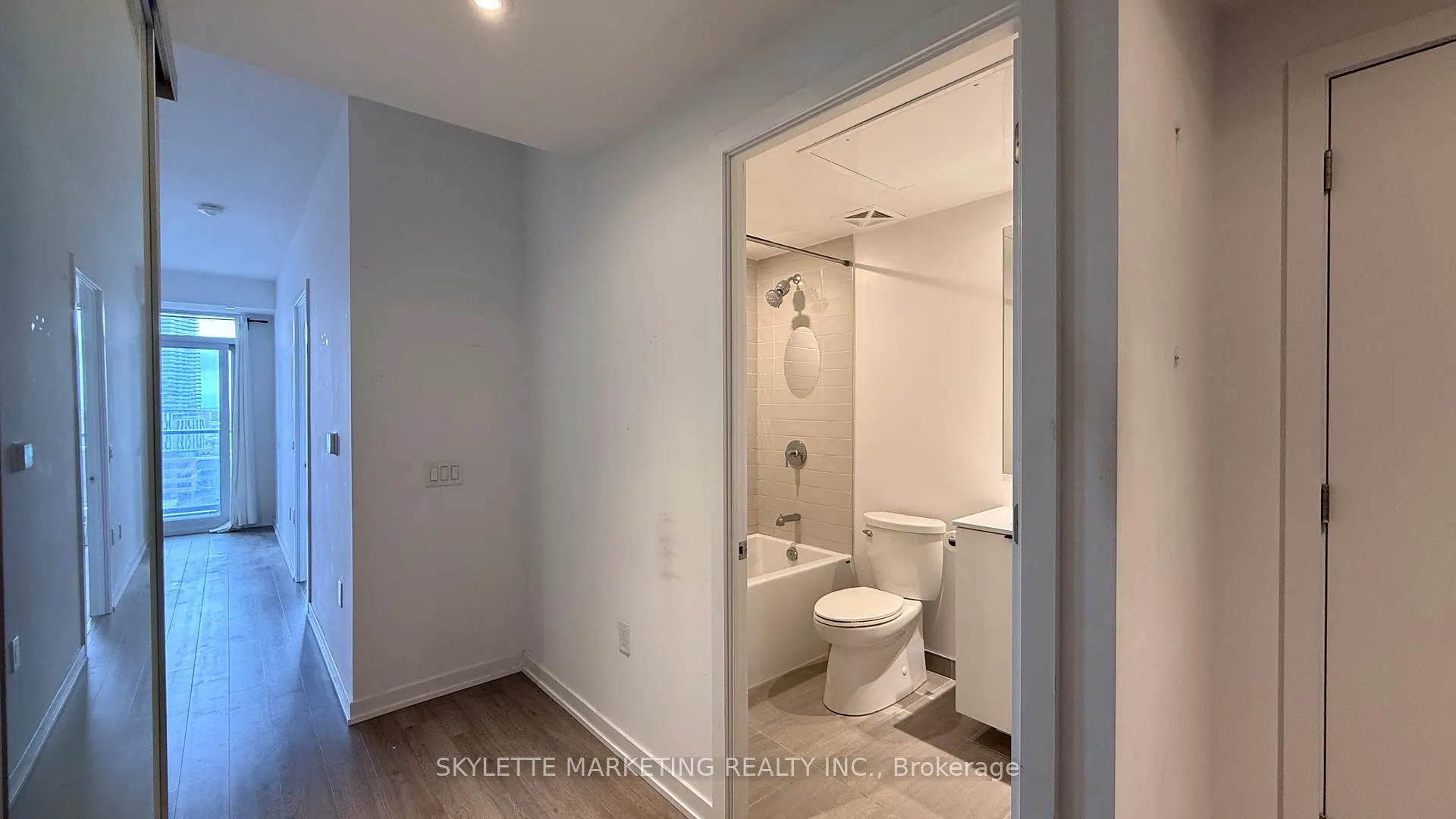 Photo 12 of Unit 1308, 50 Power Street, Toronto, Moss Park — HOMEH