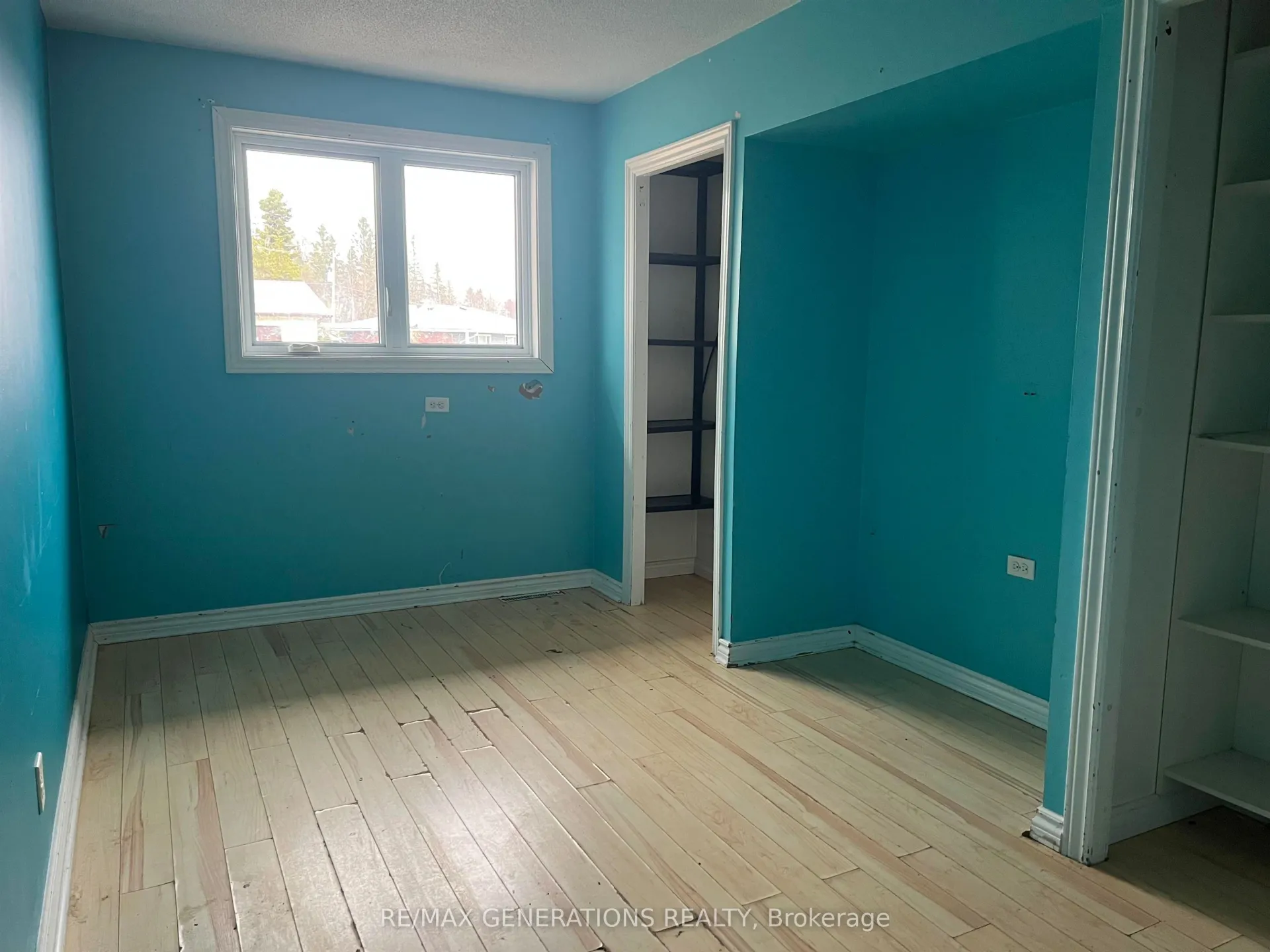 Photo 8 of 45 Aspendale Drive W, Marathon — HOMEH
