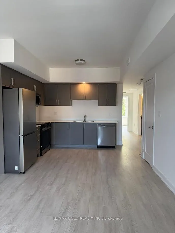 Photo 5 of Unit 116, 42 Lowes Road W, Guelph, Clairfields/Hanlon Business Park — HOMEH