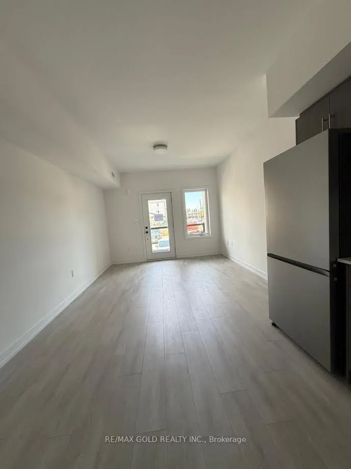 Photo 9 of Unit 116, 42 Lowes Road W, Guelph, Clairfields/Hanlon Business Park — HOMEH