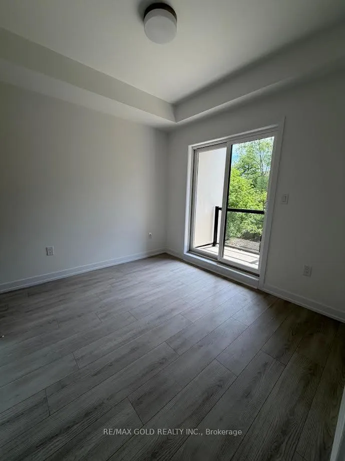 Photo 14 of Unit 116, 42 Lowes Road W, Guelph, Clairfields/Hanlon Business Park — HOMEH