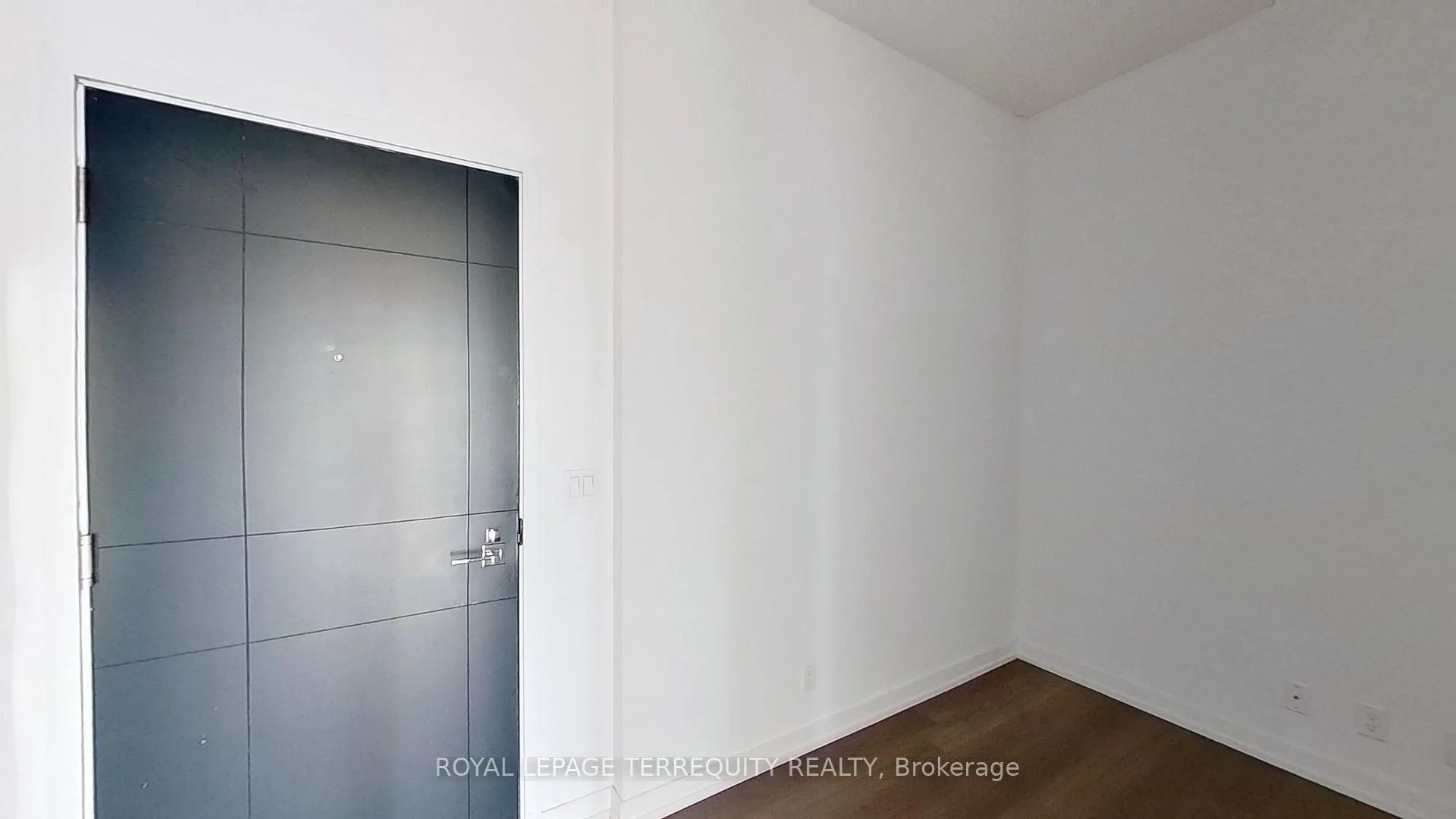 Photo 1 of Unit 2317, 98 Lillian Street, Toronto, Mount Pleasant East — HOMEH