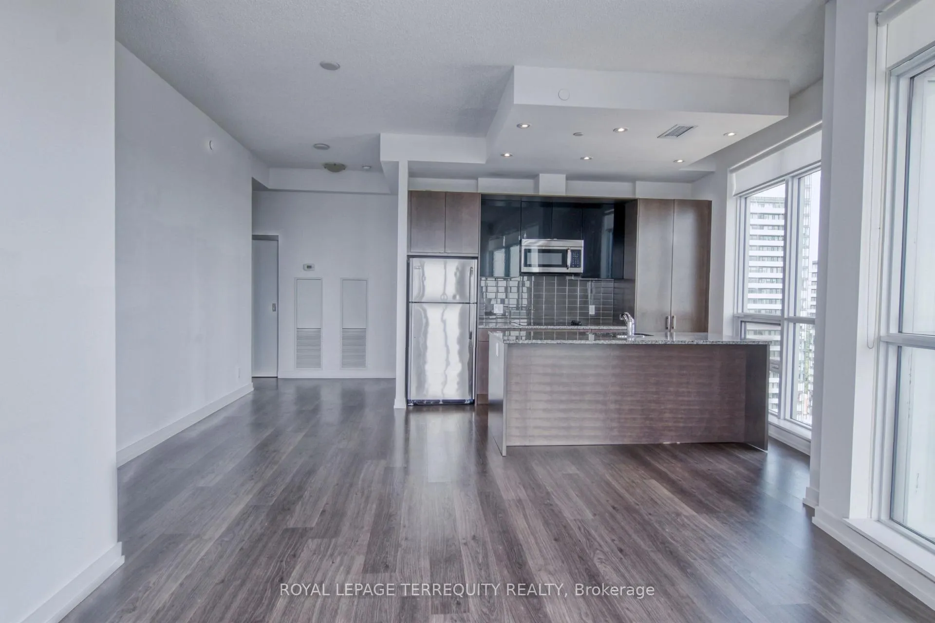Photo 29 of Unit 2317, 98 Lillian Street, Toronto, Mount Pleasant East — HOMEH