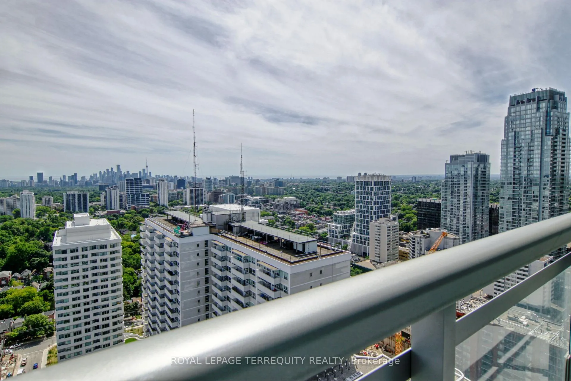 Photo 33 of Unit 2317, 98 Lillian Street, Toronto, Mount Pleasant East — HOMEH