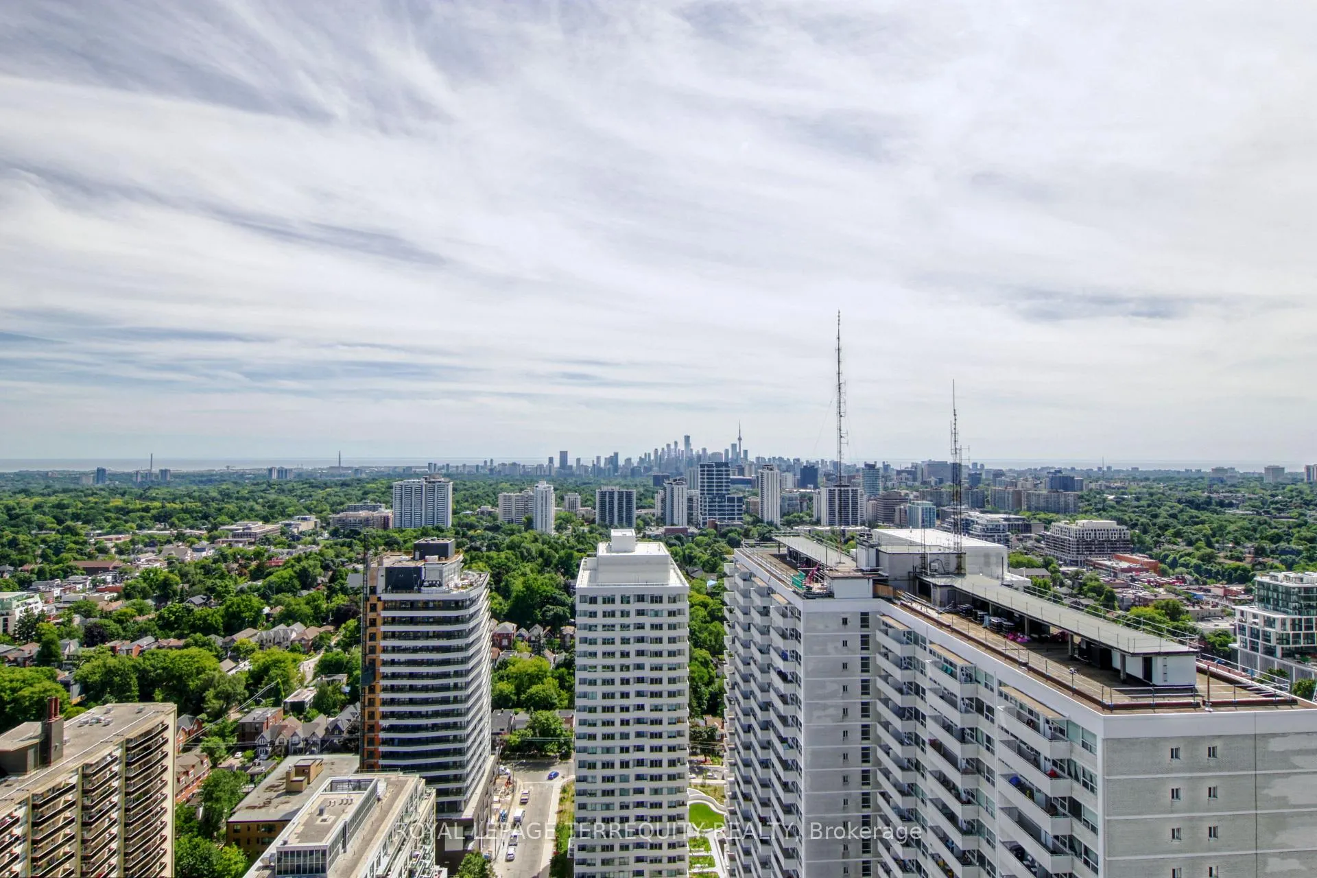 Photo 34 of Unit 2317, 98 Lillian Street, Toronto, Mount Pleasant East — HOMEH