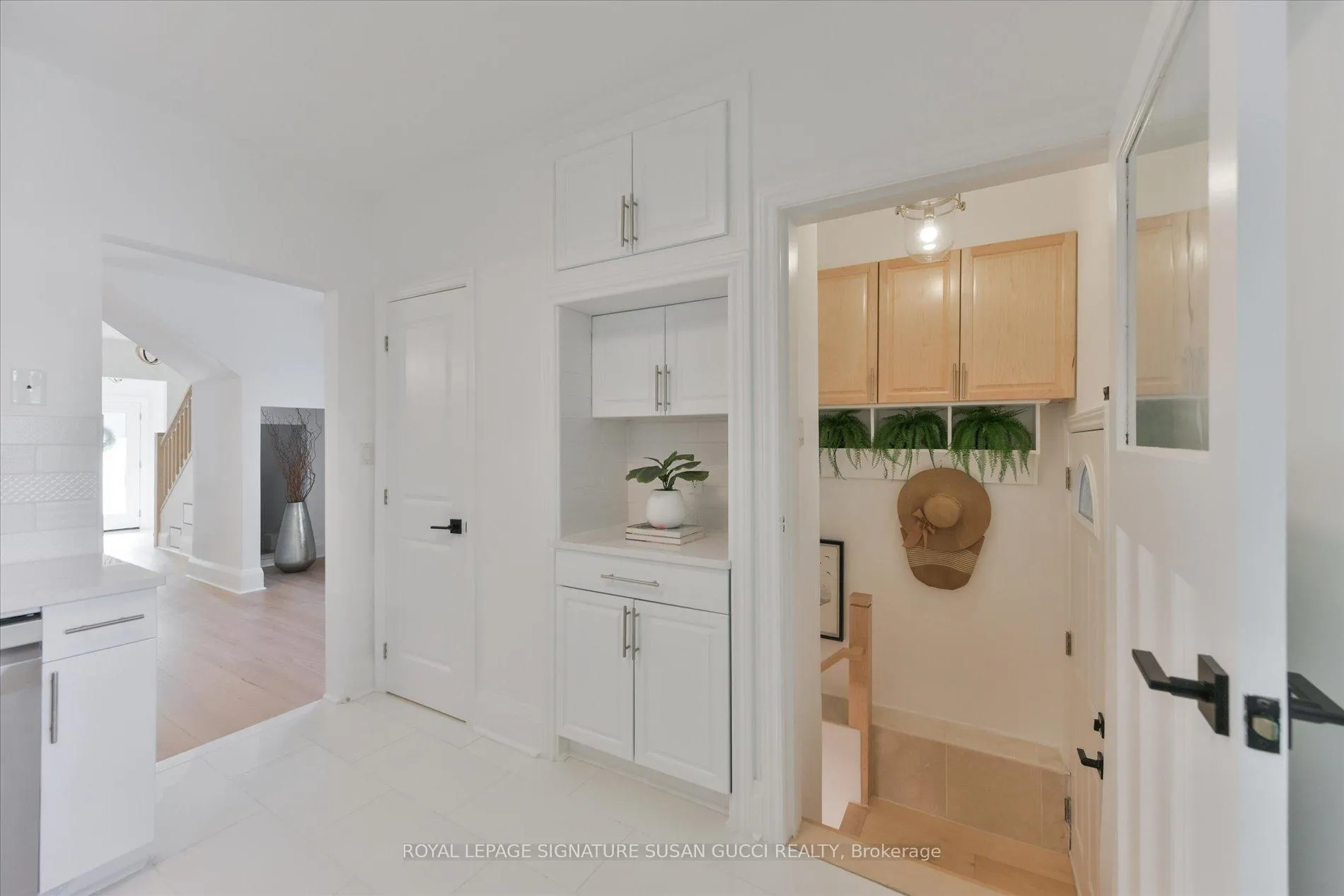 Photo 17 of 93 Coleridge Avenue, Toronto, Woodbine-Lumsden — HOMEH