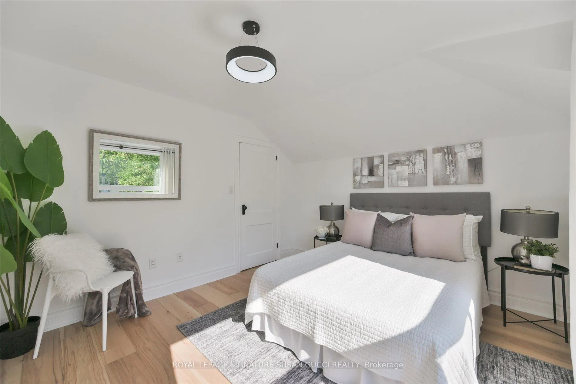 Photo 24 of 93 Coleridge Avenue, Toronto, Woodbine-Lumsden — HOMEH