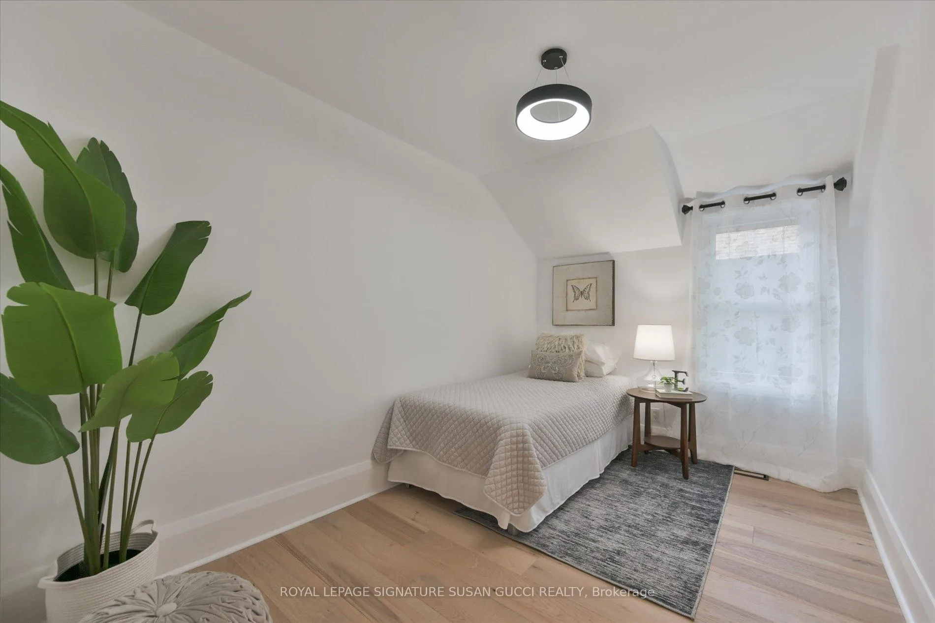 Photo 25 of 93 Coleridge Avenue, Toronto, Woodbine-Lumsden — HOMEH