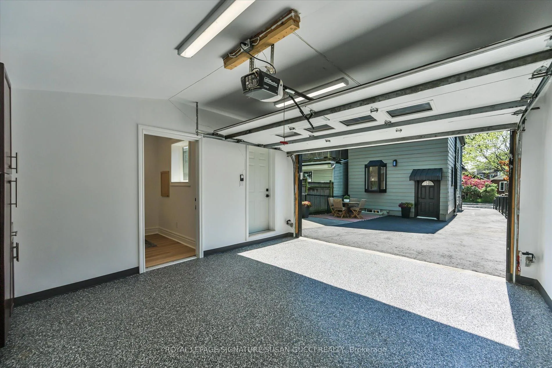Photo 43 of 93 Coleridge Avenue, Toronto, Woodbine-Lumsden — HOMEH