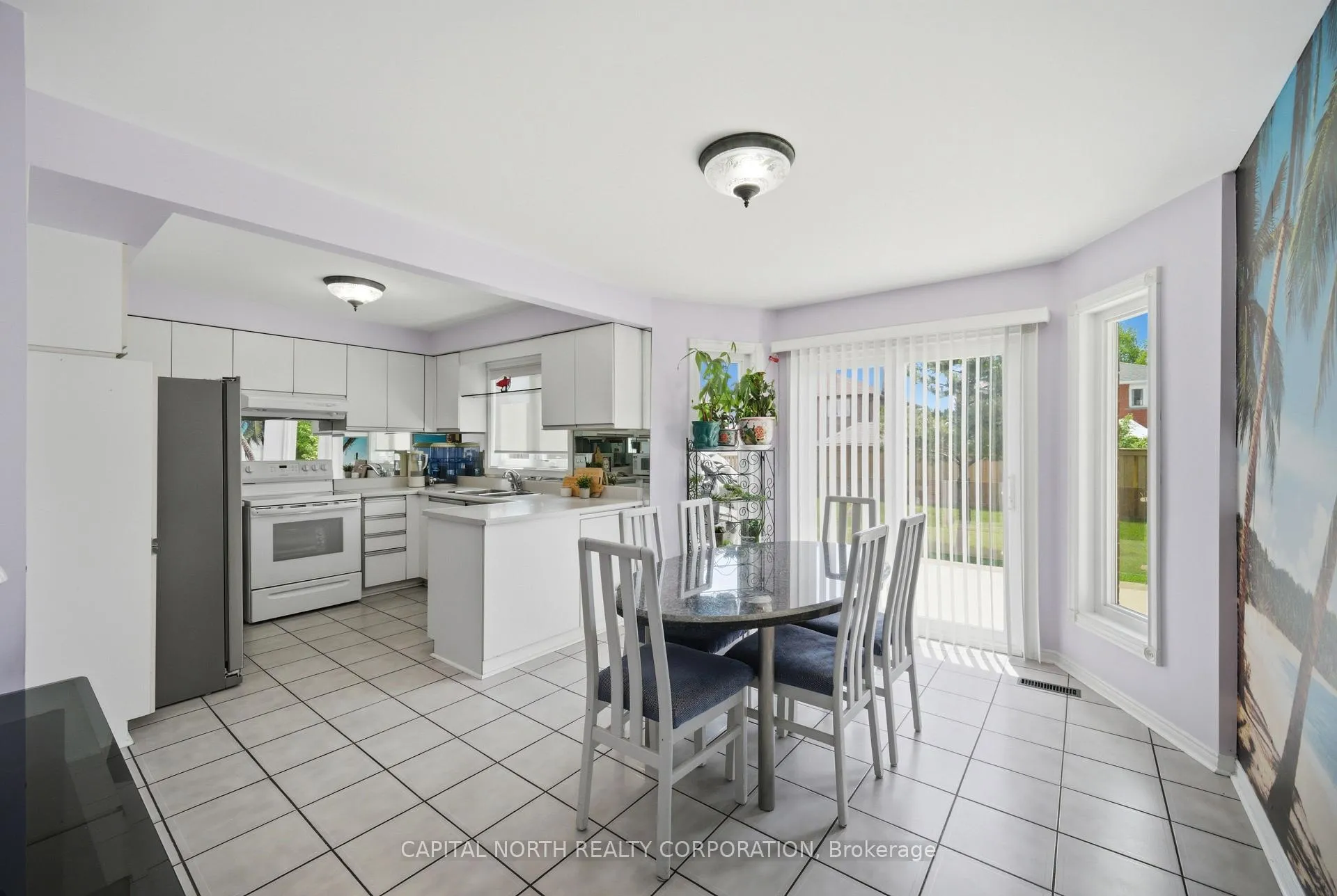Photo 9 of 168 Valleyway Crescent, Vaughan, Maple — HOMEH