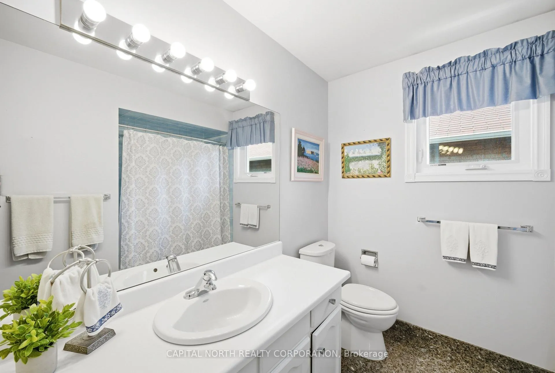 Photo 23 of 168 Valleyway Crescent, Vaughan, Maple — HOMEH