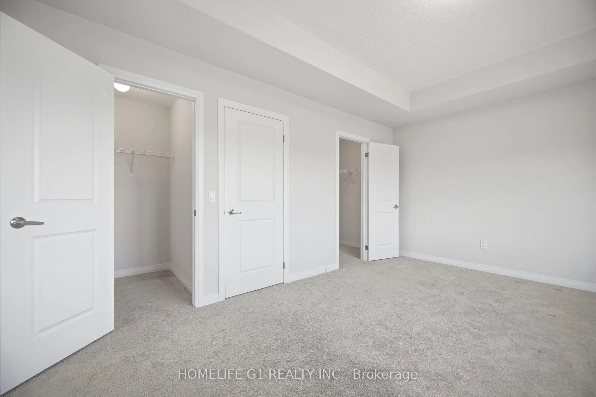 Photo 12 of 127 Fairey Crescent, Hamilton, Mount Hope — HOMEH