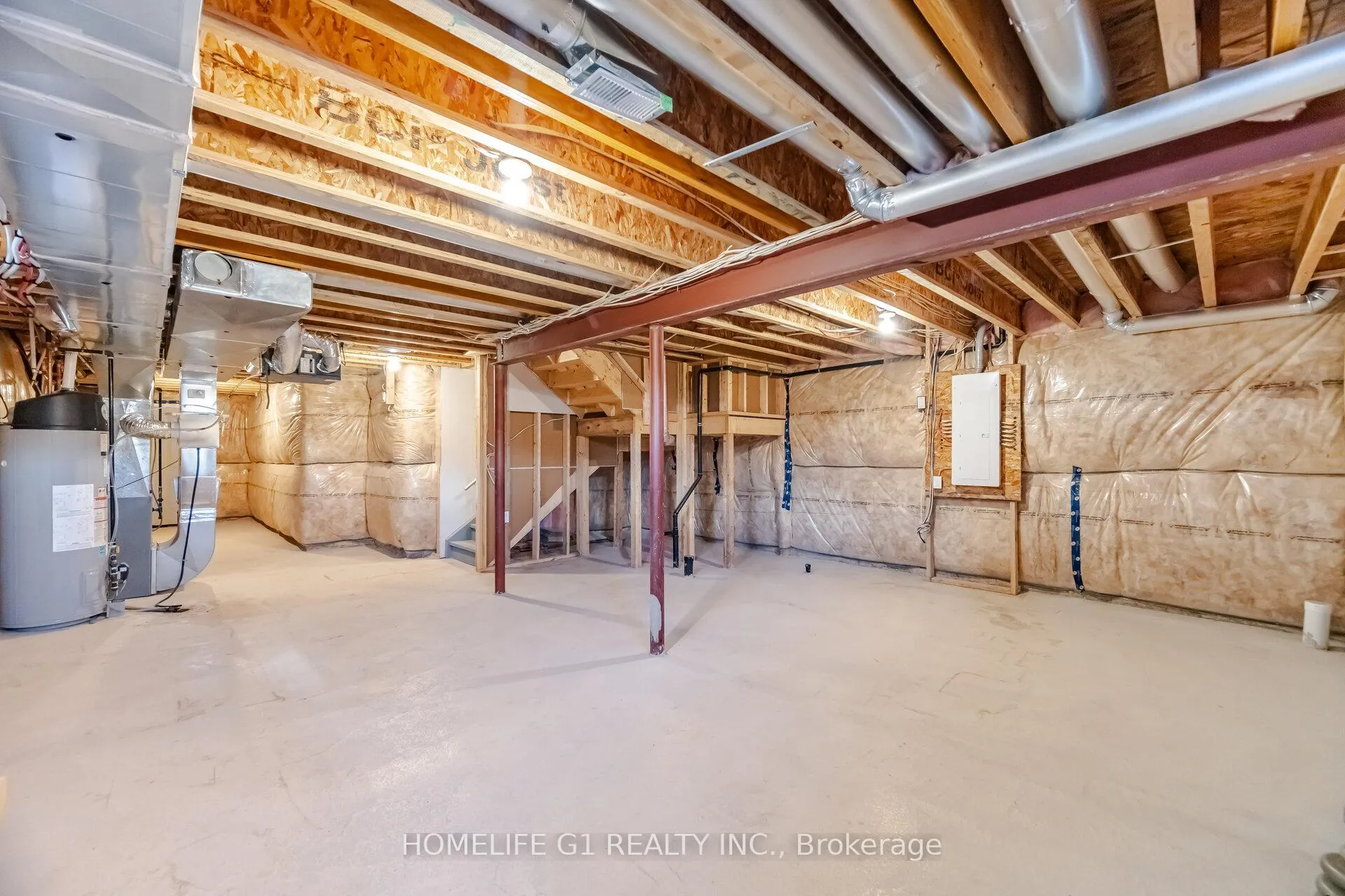 Photo 20 of 127 Fairey Crescent, Hamilton, Mount Hope — HOMEH