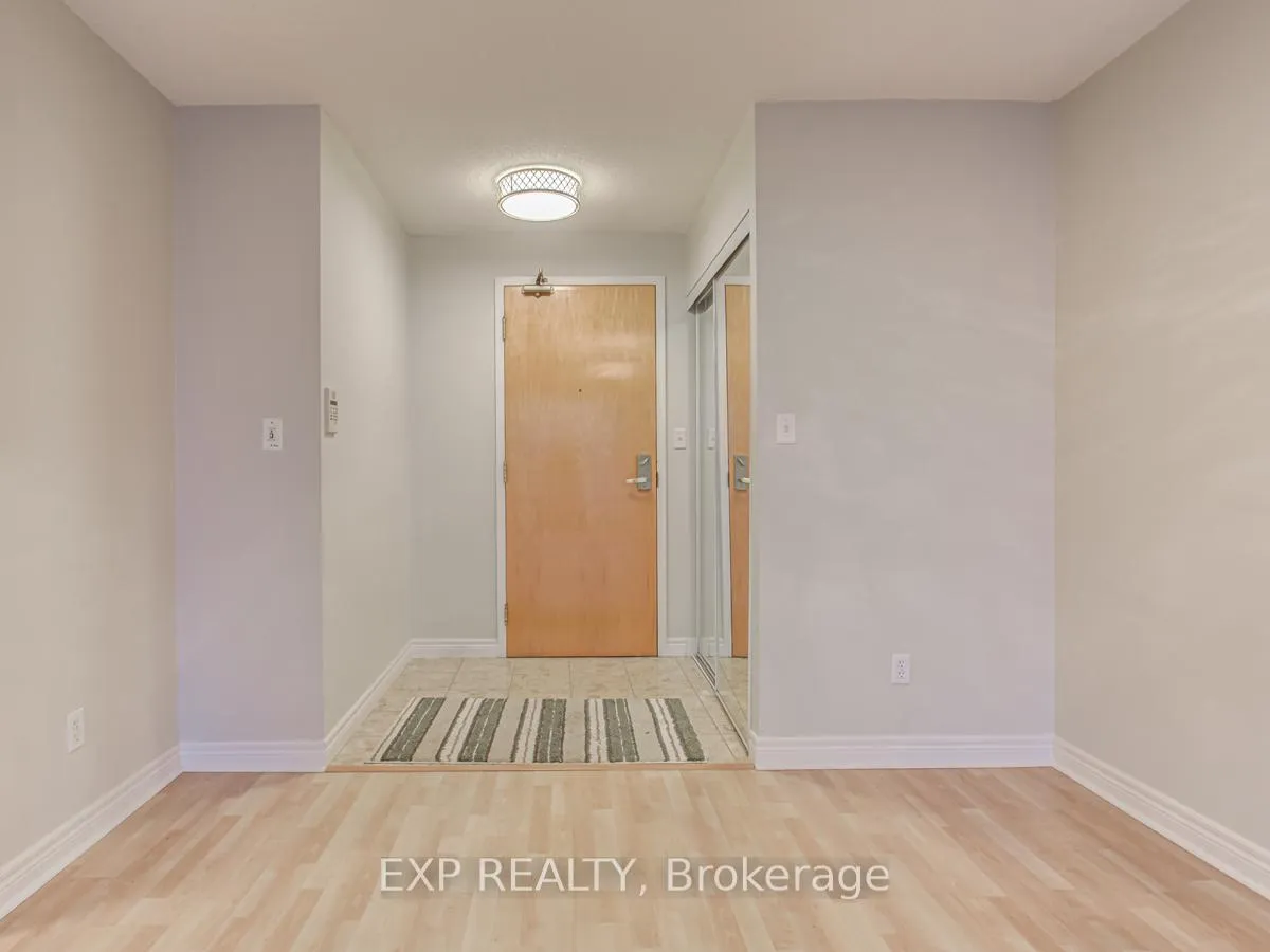 Photo 2 of Unit 1509, 43 Eglinton Avenue E, Toronto, Mount Pleasant West — HOMEH