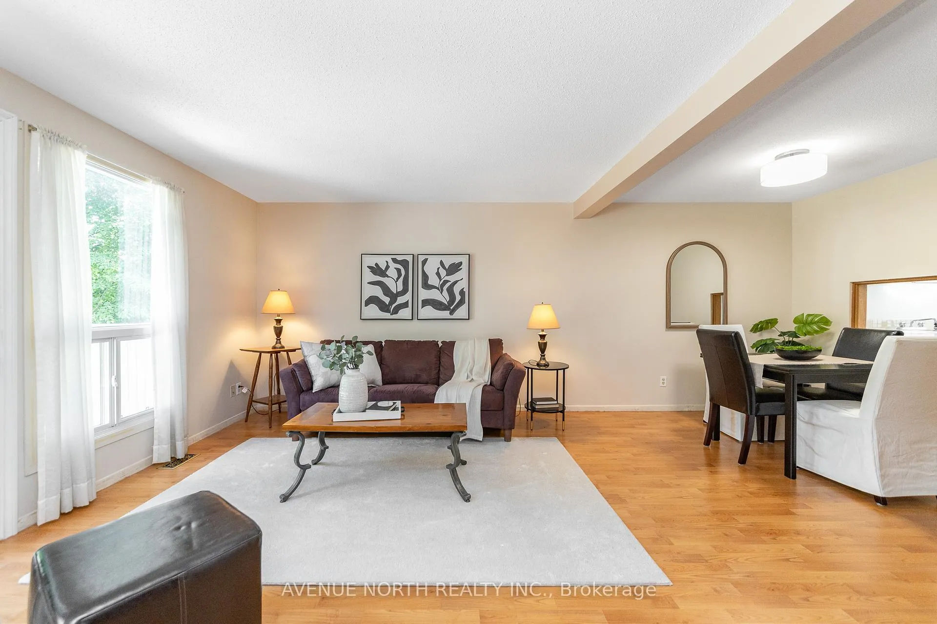 Photo 17 of 1897 Stonehenge Crescent, Ottawa, Pineview — HOMEH