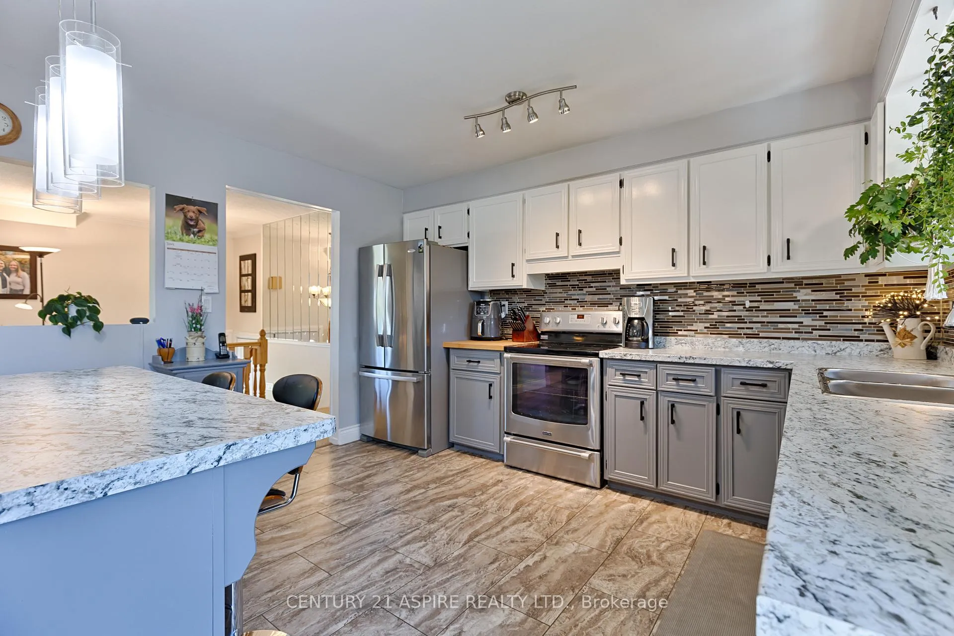 Photo 14 of 2 Doris Street, Petawawa — HOMEH