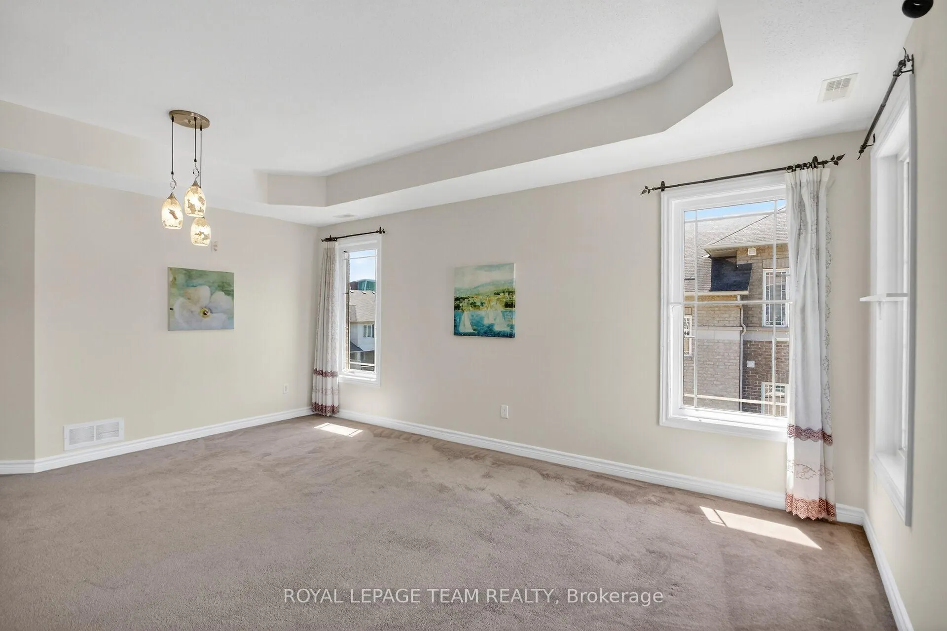 Photo 16 of Unit 7, 176 Paseo Private, Ottawa, Centrepointe — HOMEH