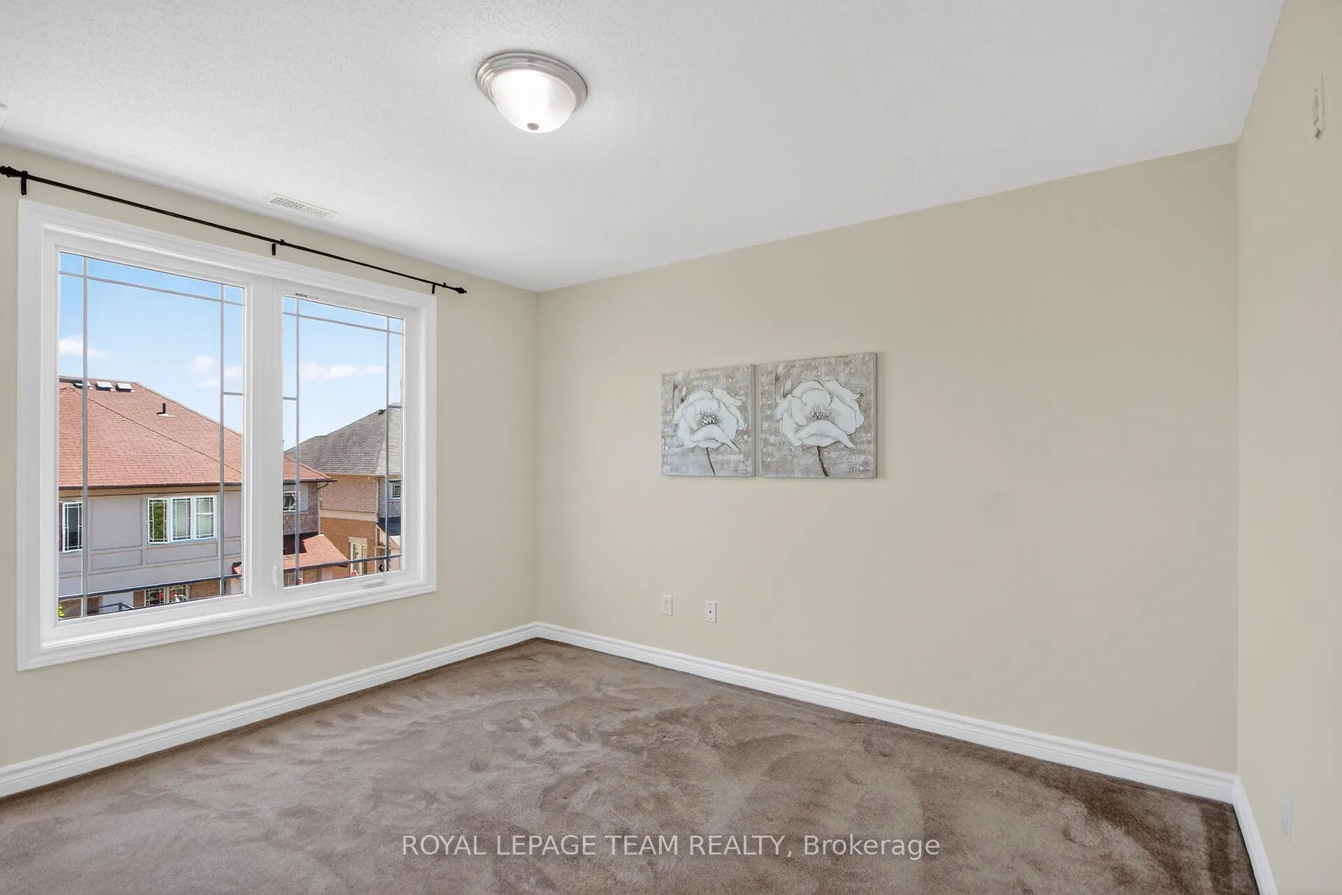 Photo 25 of Unit 7, 176 Paseo Private, Ottawa, Centrepointe — HOMEH