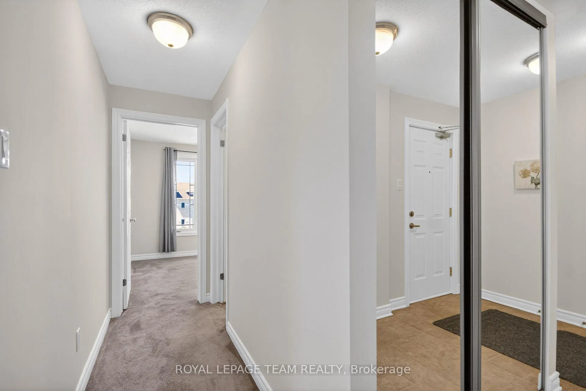 Photo 31 of Unit 7, 176 Paseo Private, Ottawa, Centrepointe — HOMEH