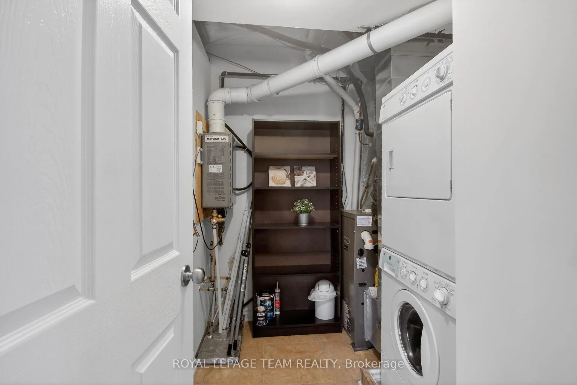 Photo 36 of Unit 7, 176 Paseo Private, Ottawa, Centrepointe — HOMEH