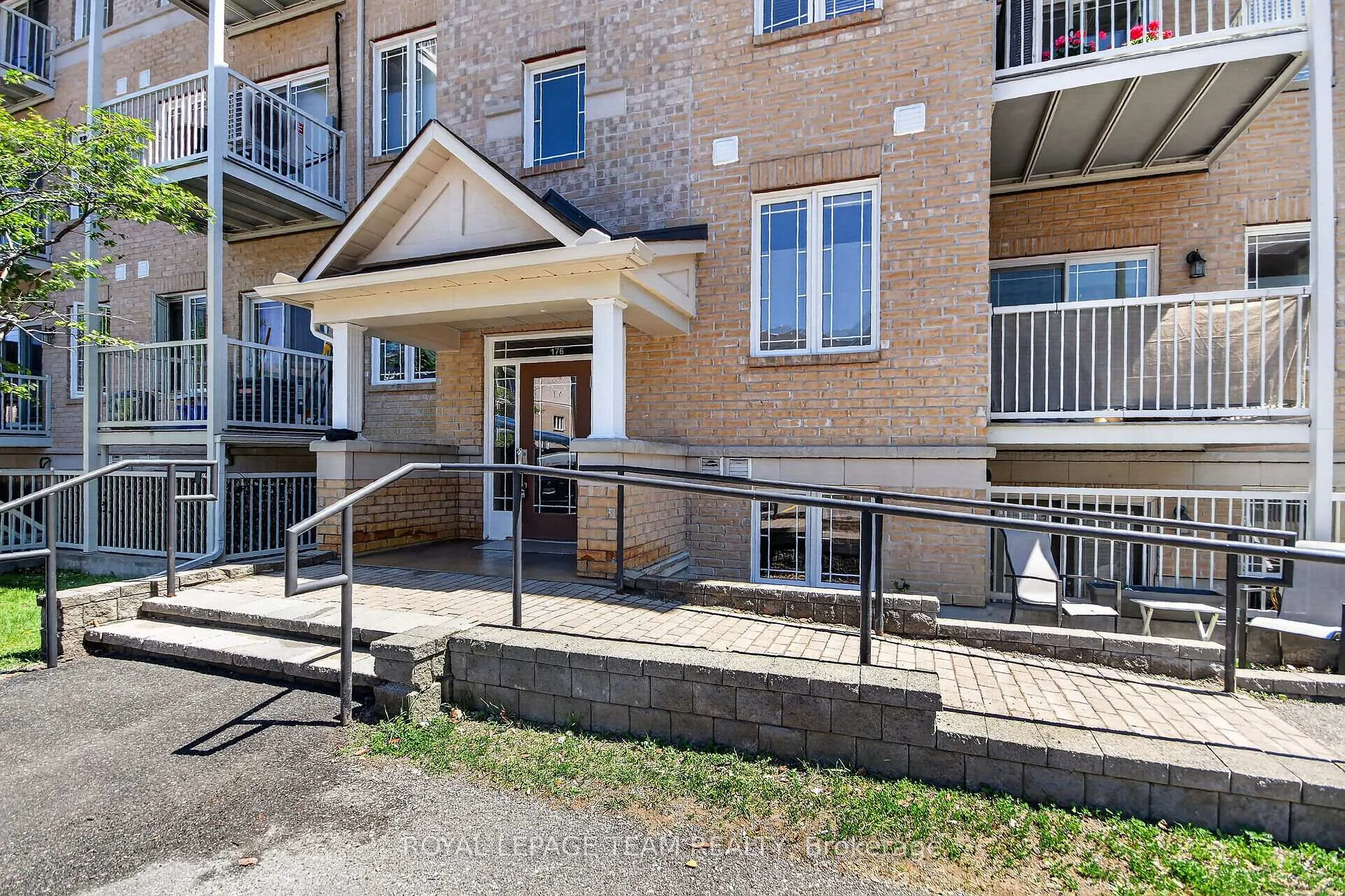 Photo 38 of Unit 7, 176 Paseo Private, Ottawa, Centrepointe — HOMEH