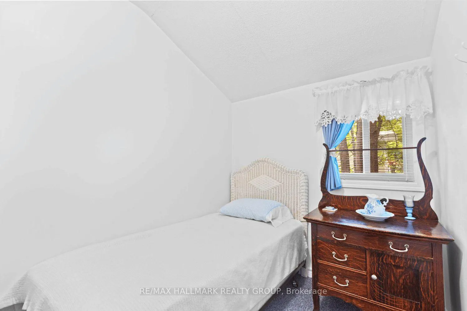 Photo 13 of 118 Hall Shore Road, Lanark Highlands, Lanark Highlands (Dalhousie) Twp — HOMEH