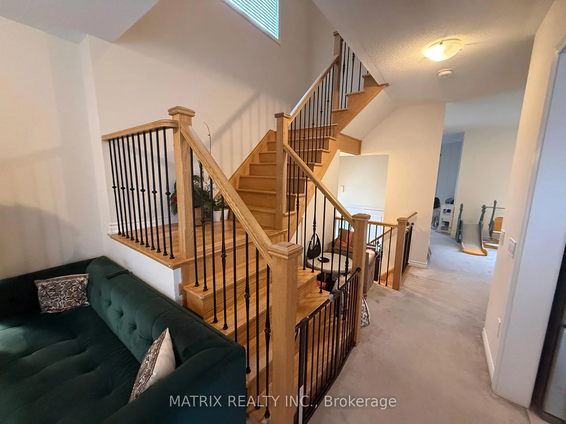 Photo 9 of 1751 Magenta Road, Pickering, Brock Ridge — HOMEH