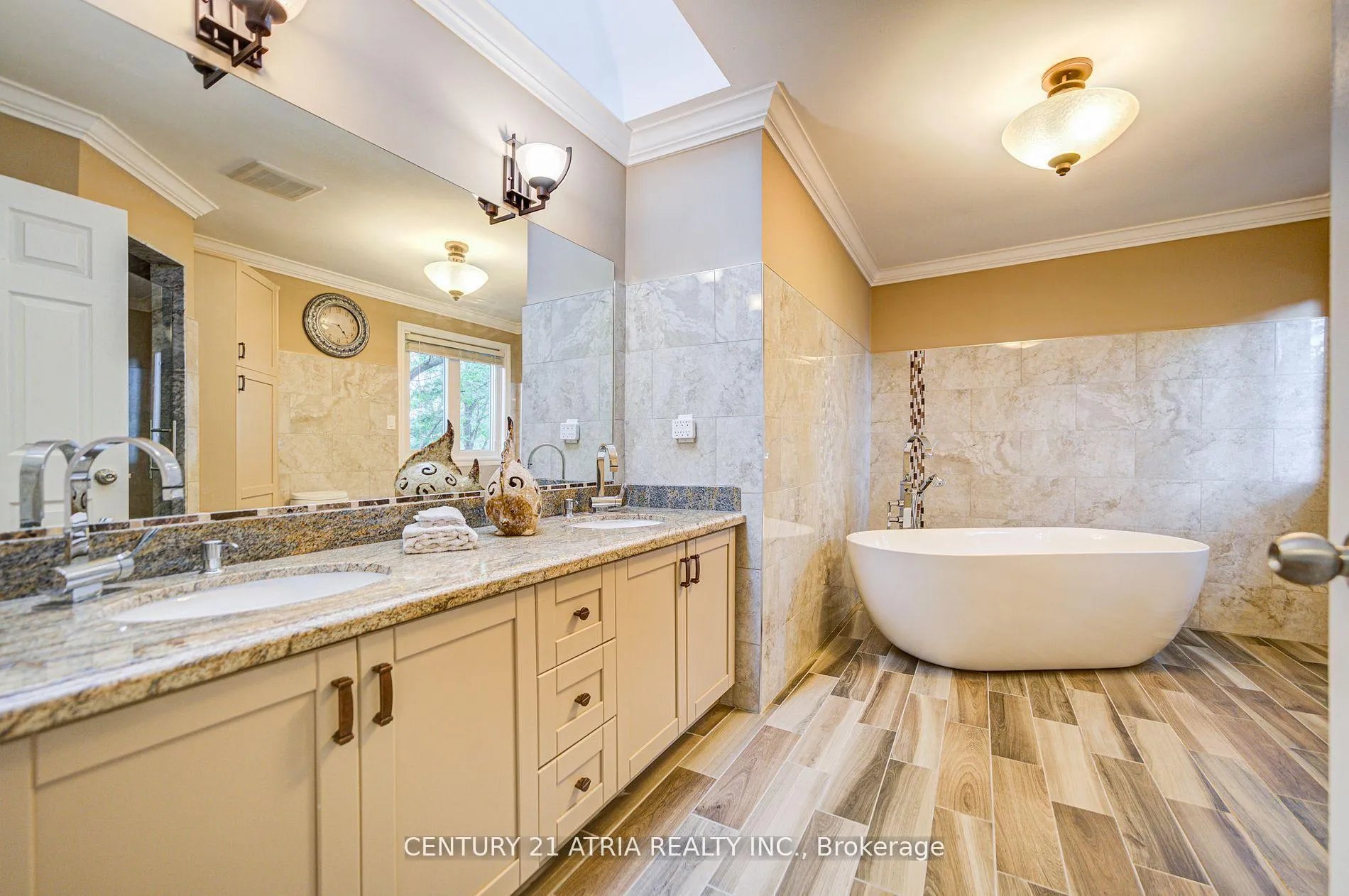 Photo 31 of 2671 Thickson Road S, Whitby, Whitby Industrial — HOMEH