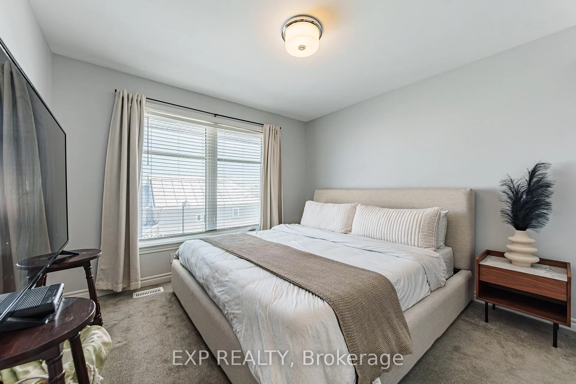 Photo 11 of 215 Pastel Way, Ottawa, Barrhaven - Half Moon Bay — HOMEH