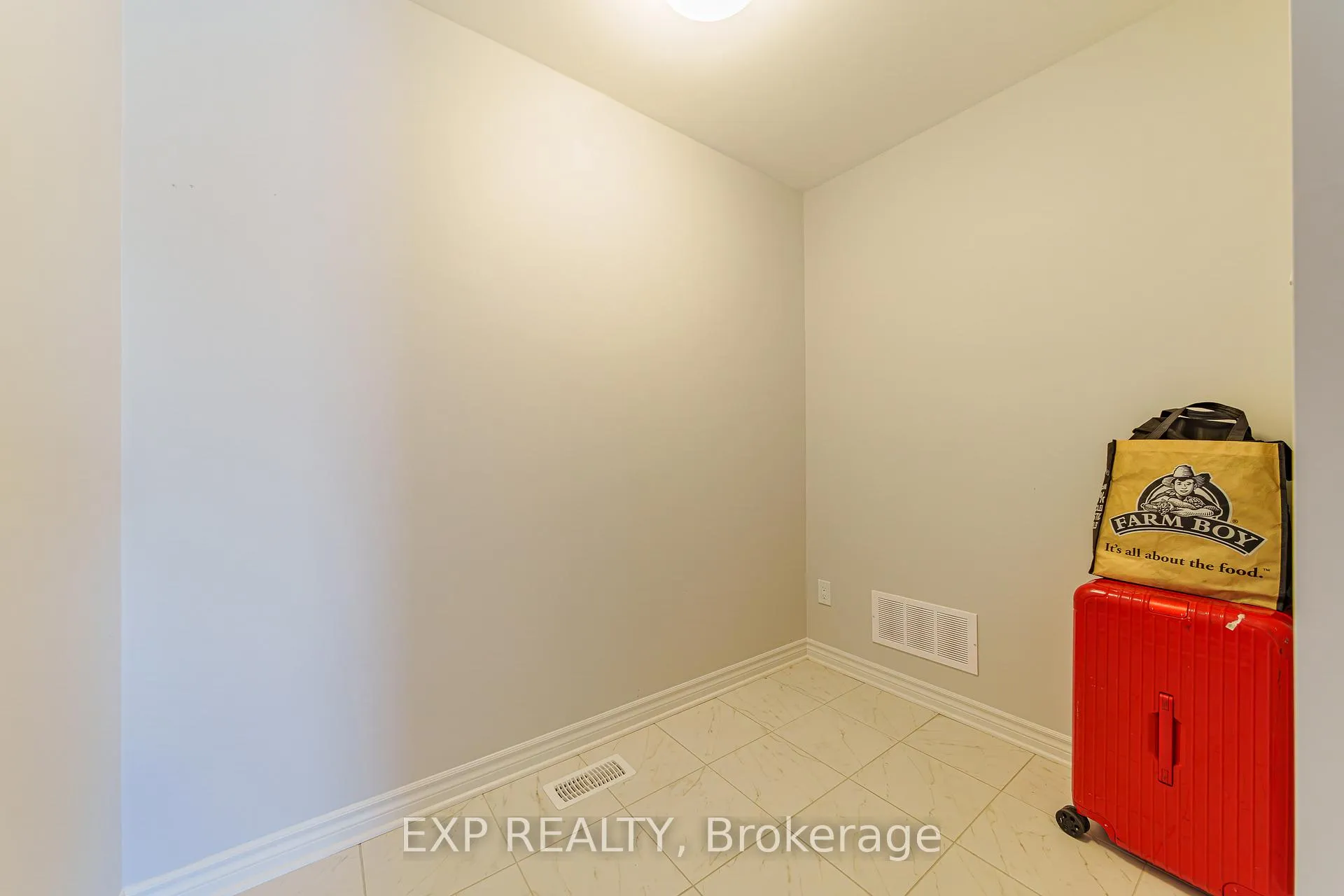 Photo 20 of 215 Pastel Way, Ottawa, Barrhaven - Half Moon Bay — HOMEH