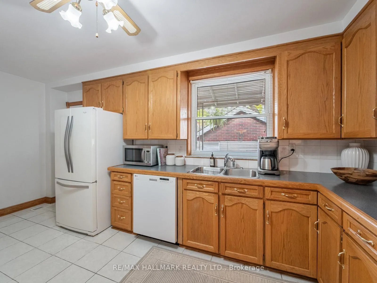 Photo 17 of 453 Jones Avenue, Toronto, Blake-Jones — HOMEH