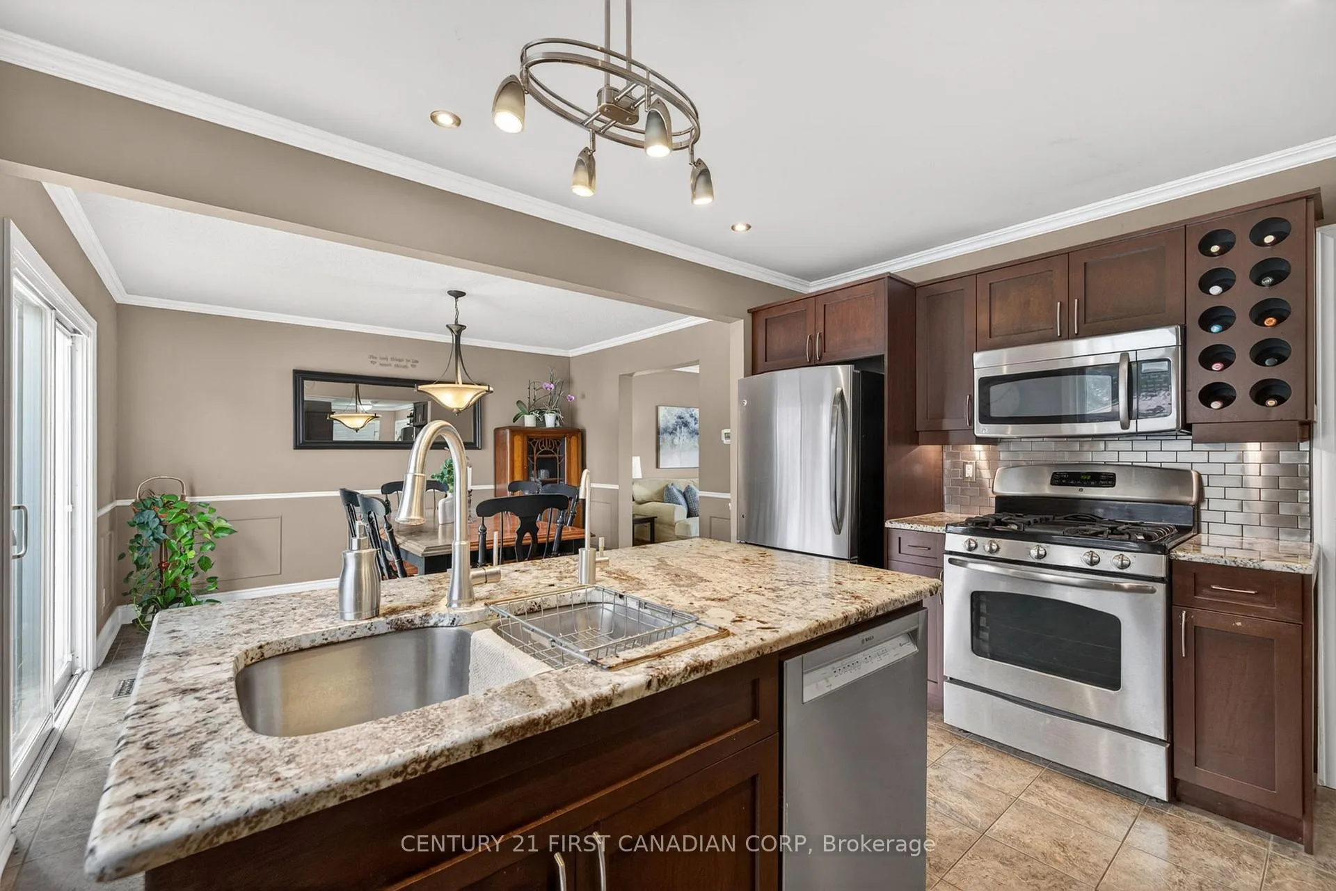Photo 19 of 1093 Viscount Road, London, South M — HOMEH