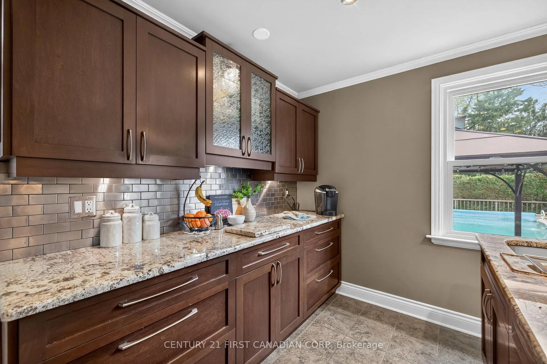 Photo 20 of 1093 Viscount Road, London, South M — HOMEH