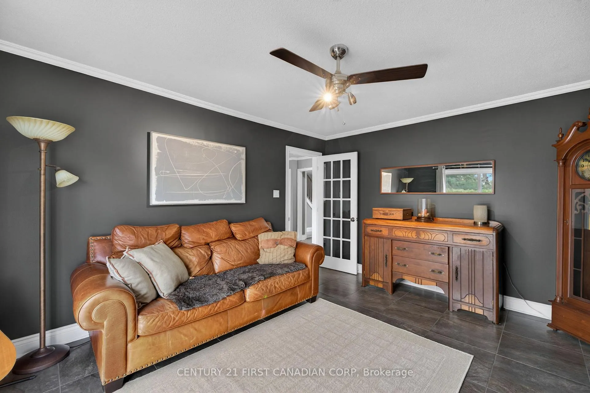 Photo 22 of 1093 Viscount Road, London, South M — HOMEH