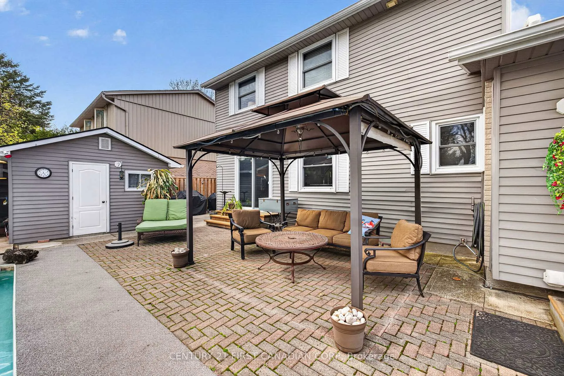 Photo 43 of 1093 Viscount Road, London, South M — HOMEH