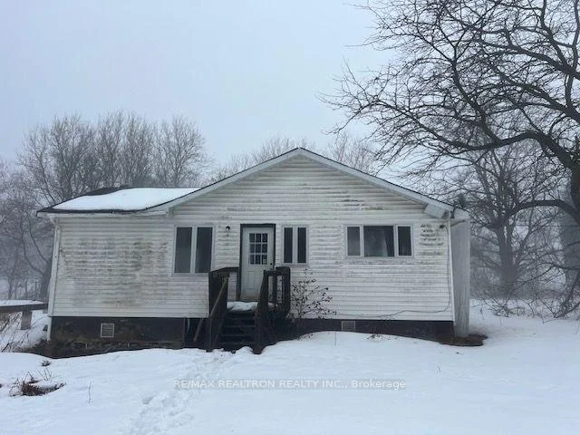 Photo of 3293 Holt Road